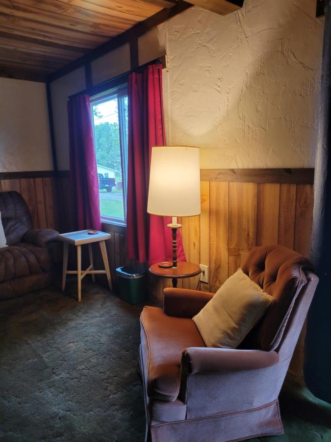Little River Inn Motel Leon Ngoại thất bức ảnh
