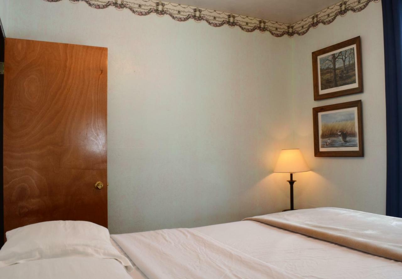 Little River Inn Motel Leon Ngoại thất bức ảnh